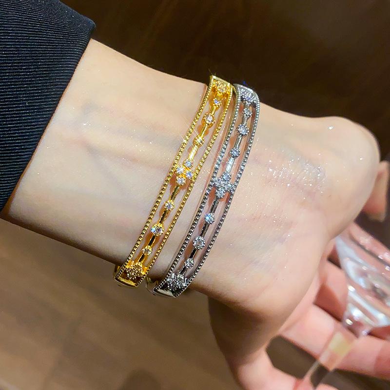 18K Gold Plated Zircon Twill Bangle: Exquisite, Versatile Luxury Bracelet for Women