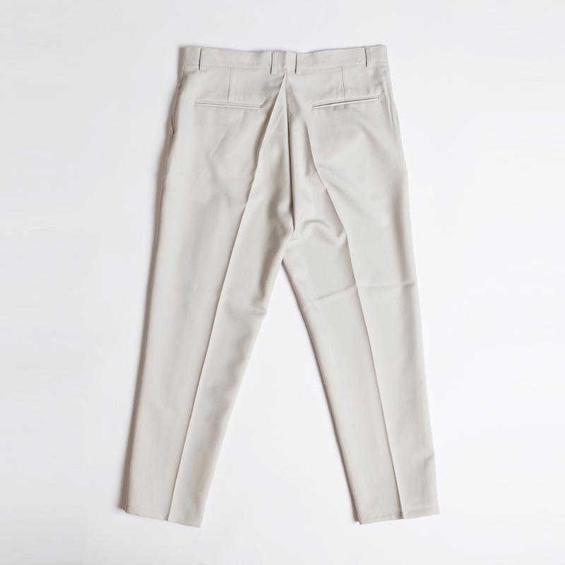 Seuteulaikeu Elegant Cropped Pants (Ivory)