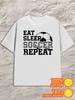 T-Shirt Y2K Eat Sleep Soccer Repeat White Regular Fit