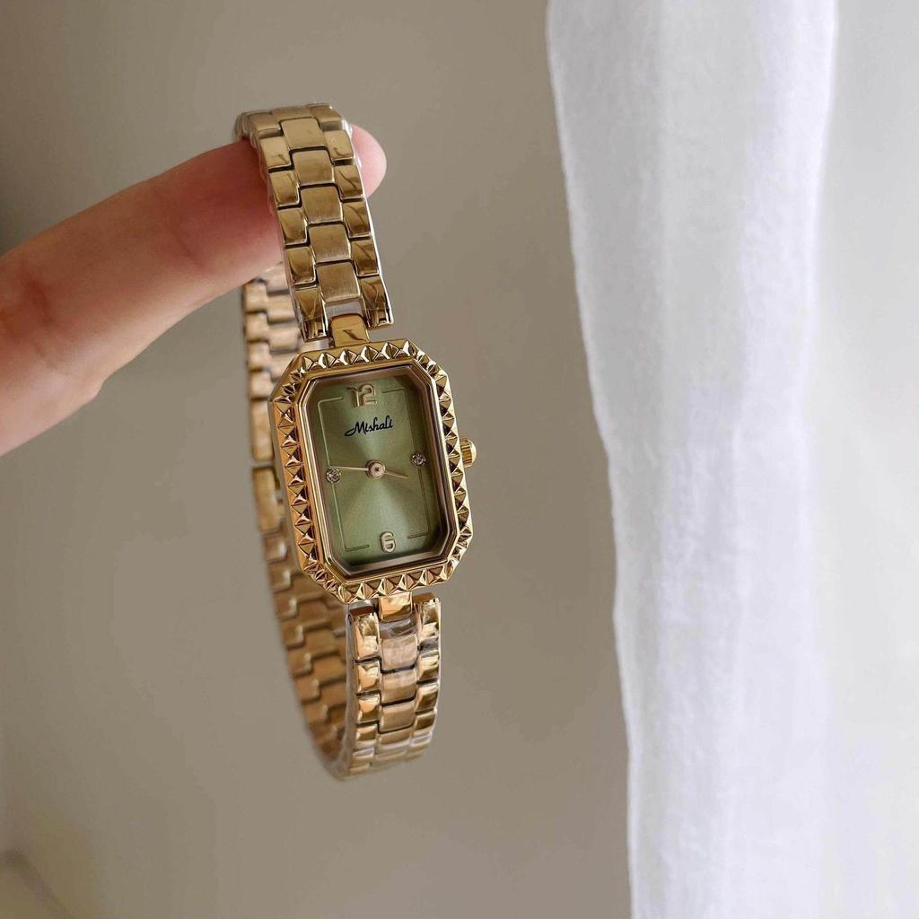 New Women'S Watch With Small Dial Rectangular CaseThin Strap And A SimpleYet Luxurious And Elegant Design New Women'S Wristwatch