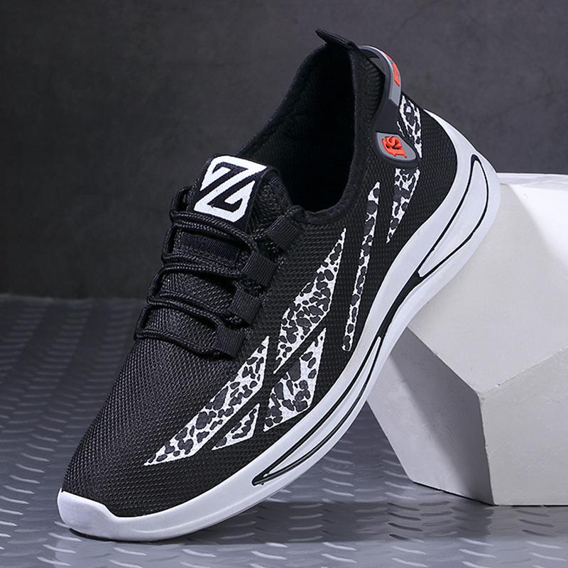 New Men's Casual Shoes Breathable Sports Running Shoes Soft Sole Trend Lightweight Flying Woven Shoes