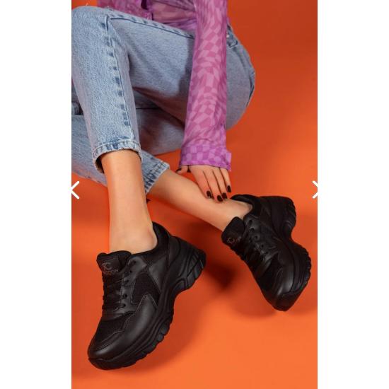 

Siyah Siyah Kadın Sneaker 0012140 36