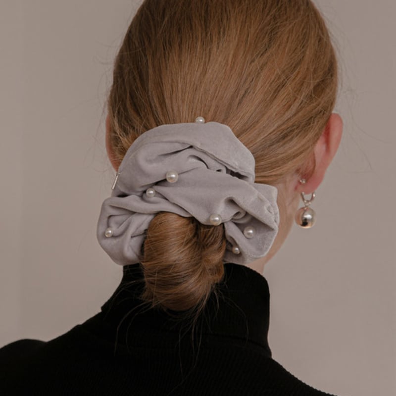 Jean Paul Clarisse Snow Pearl Velvet Scrunchie JP-22-207S