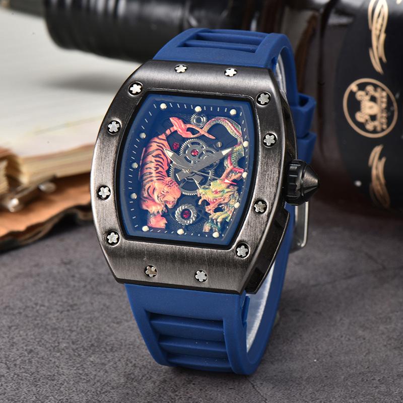 New Dragon Tiger Pattern Lassa Quartz Watch Men's Three-Pin Fashion Trend Calendar Watch