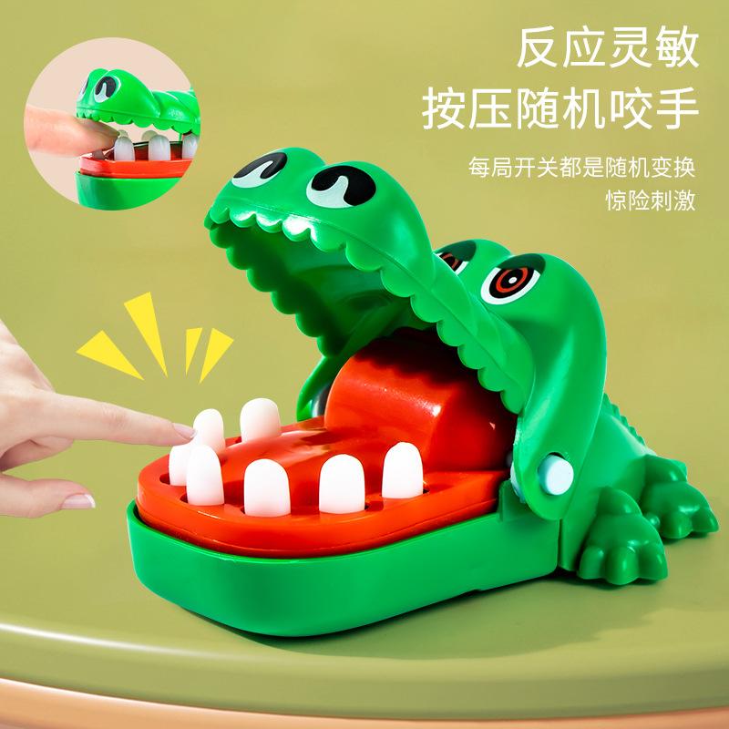 Mini Plastic Crocodile Bite Funny Prank Novelty Toy For Party