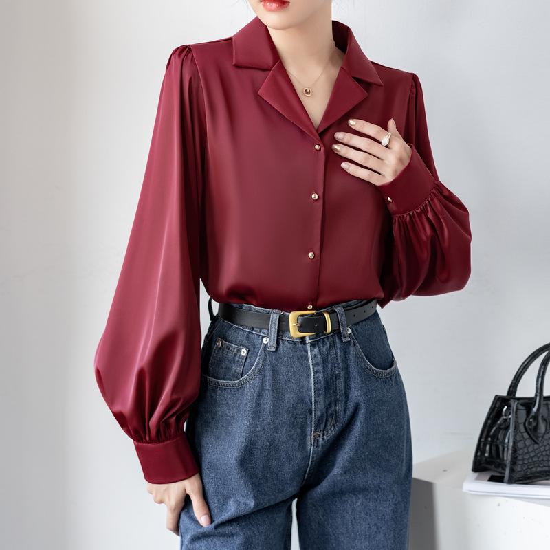 

Women s Black Satin Shirt - 2026 Spring/Fall Loose Fit with Stylish Suit Collar and Long Sleeves S вина червоного кольору