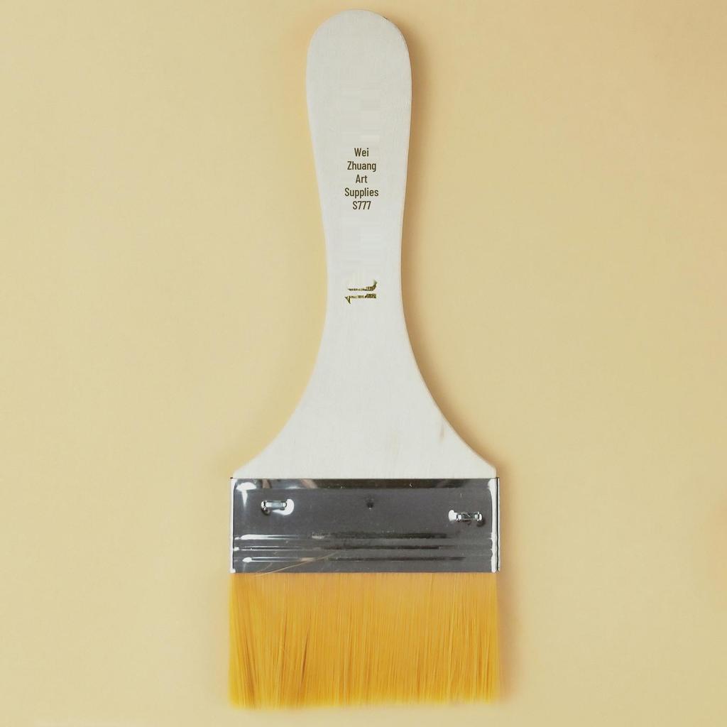 Nylon Bristle Art Brush - Wooden Handle for Oil Painting
