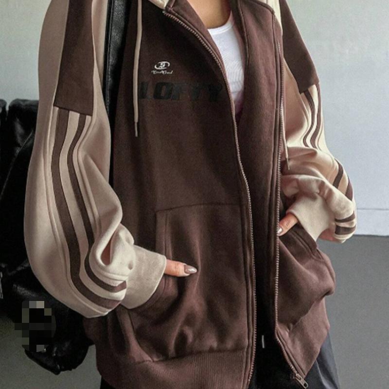 Herbst- und Wintermode: Retro-Stil Patchwork, kontrastierendes, locker sitzendes Kapuzensweatshirt