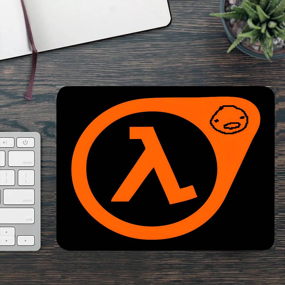 Game Half-Life Mousepad Small LockEdge Mouse Pad For Gamers Computer Desk Pad Rectangular Anti-slip Rubber