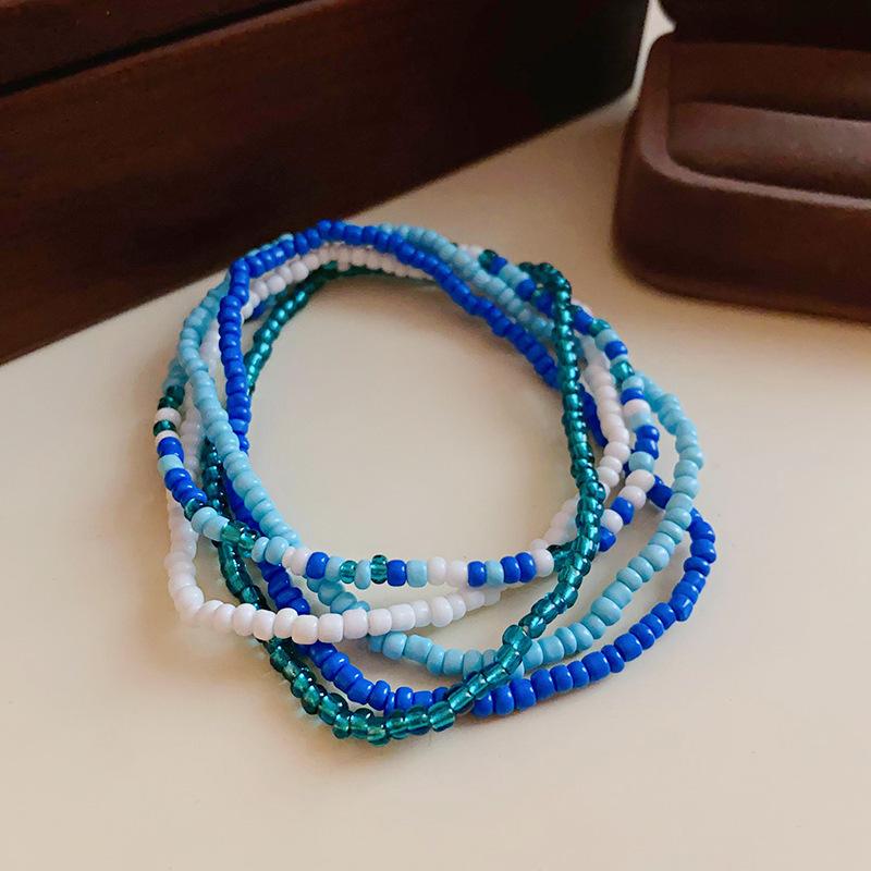 

Минималистичный стиль браслет из бисера из рисовых бусин легкая роскошь высокое чувство моды нишевый браслет на ногу универсальные украшения