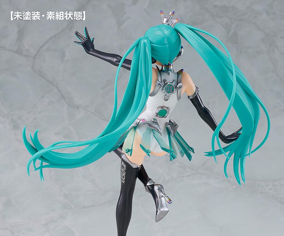 Good Smile Racing Hatsune Miku GT Project Reincarnation Racing Miku 2013 Ver. 1/8 Scale Assembly Plastic Model Kit