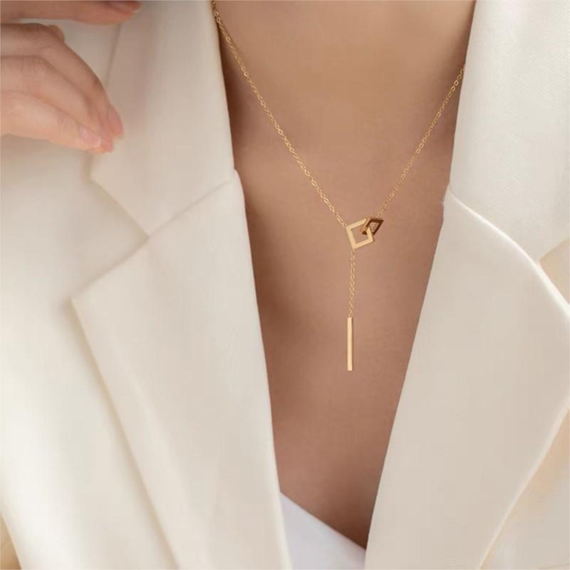 L316 Edelstahl Quadratisches Ineinandergreifendes Anhänger Halskette Für Frauen Einfacher Zarter Weiblicher Schmuck Großhandel