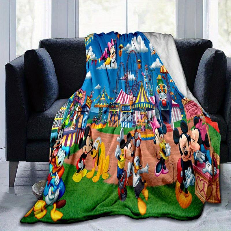 

Mickey and Minnie Throw Blanket - Soft, Lightweight & Warm for Couch, Bed, Outdoor Use - Perfect Birthday Gift 130x150cm