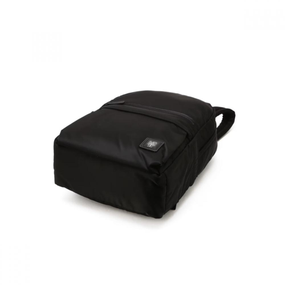 Daks Unisex Logo Accent Nylon Backpack Black Dbba6f501bk
