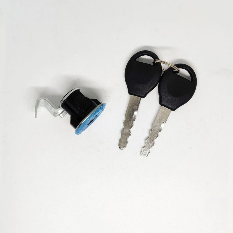 78840-2S400  New Fuel Lid Lock With Key For NISSAN Patrol KING CAB D22 99-04 G8840-2S40A G8840-2S400
