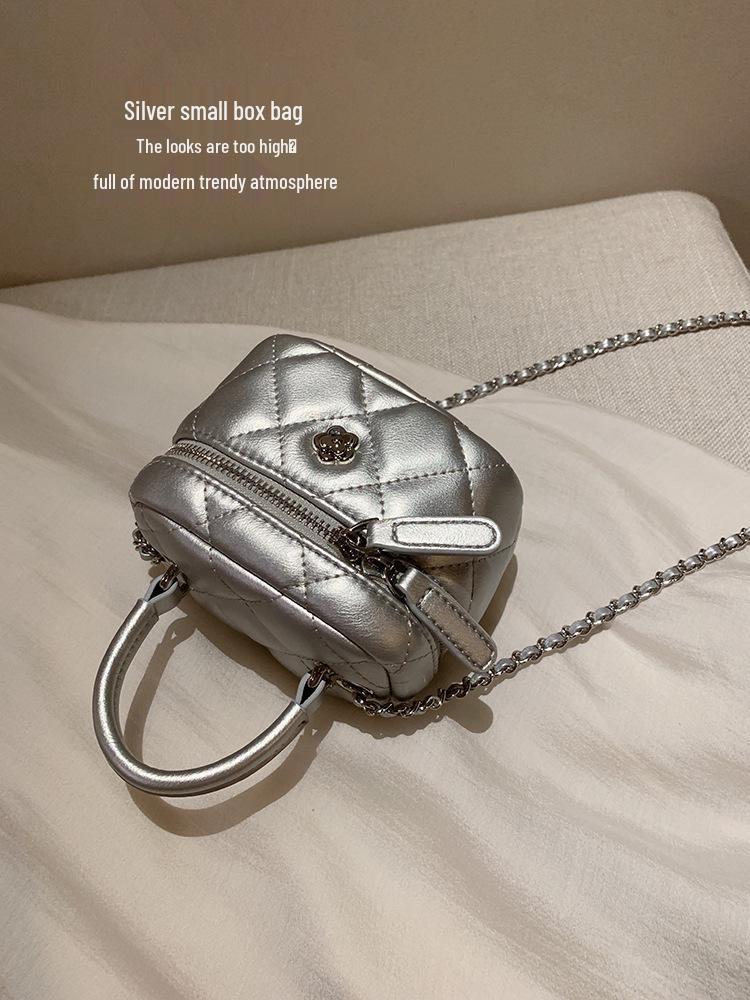 2024 Nanfeng Galaxy Camellia Chain Crossbody Handbag