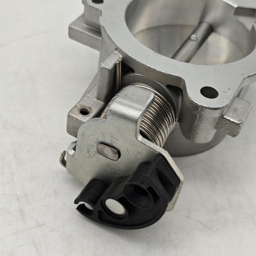 Drosselklappe 53013163AD Für 01-04 Jeep Grand Cherokee Dodge Durango Dakota 4,7L