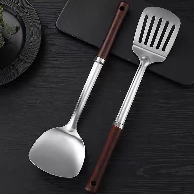 Ru Han Waist-Shaped Stainless Steel Slotted Ladle