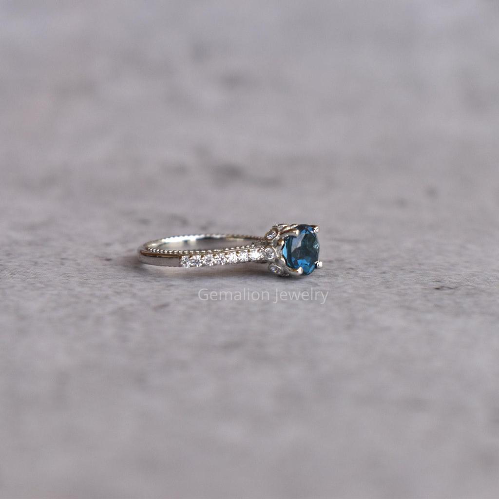Vintage Natural London Blue Topaz Ring, Round Cut Blue Gemstone, London Blue Topaz Sterling Silver Finished with Rhodium, Topaz Halo Ring