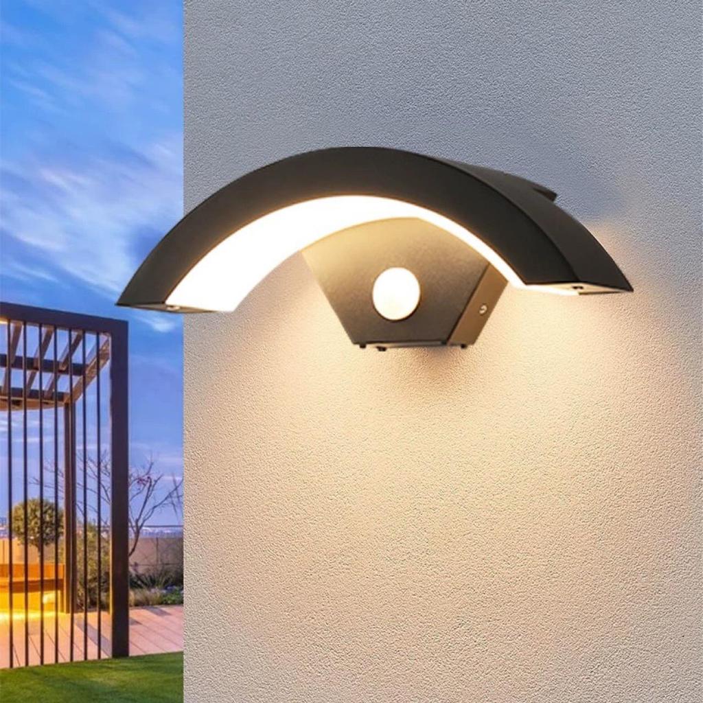 LED Waterproof Motion Sensor Wall Lamp for Outdoor/Indoor Use - Moon-Shaped Design for Courtyards, Balconies, and Doorways.