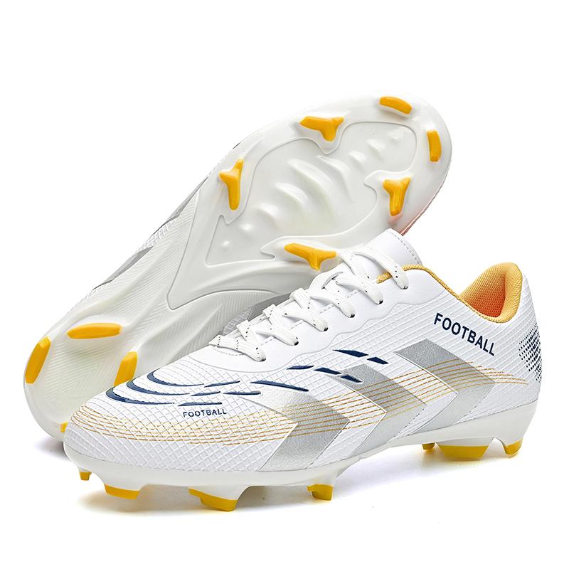 New Men Soccer Shoes Indoor Football Boots High Ankle Outdoor Non-Slip Sports Shoes Ultralight High-quality Futsal Non-Slip