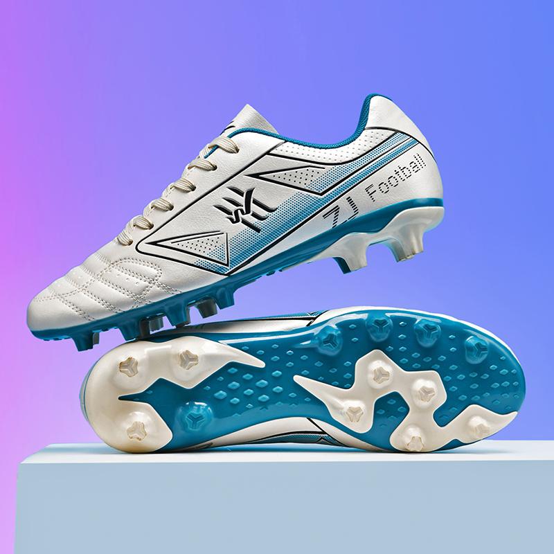 New Men Football Boots Grass Outdoor Sport Soccer Cleats Non-Slip Training Shoes Professional Match Sneakers Ultralight Unisex