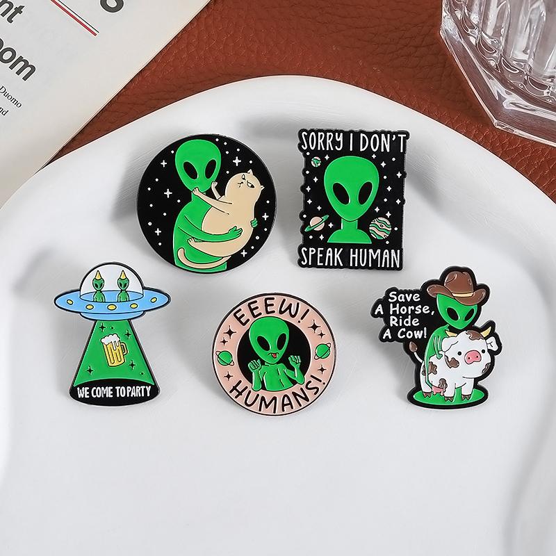 ET Alien Enamel Pin UFO We Come To Party Save A Horse Ride A Cow Funny Cowboy Western Brooches Lapel Backpack Badge Jewelry Gift