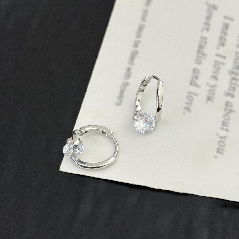 European Geometric Zircon Gold Earrings: Light Luxury for Autumn/Winter