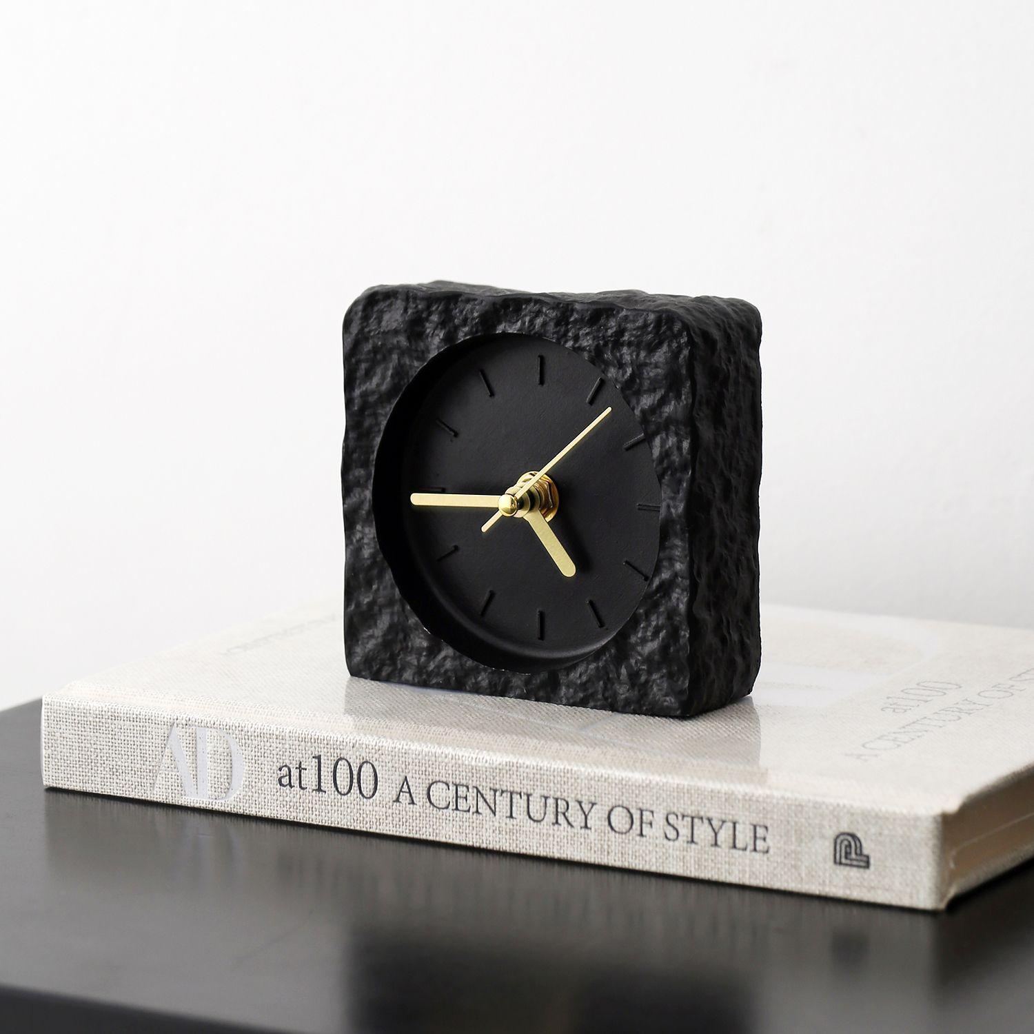 

Rock Style Cave Stone Desk Clock Ornament Creative Luxury High Sense Living Room Desktop Table Clock Home Decoration чорний