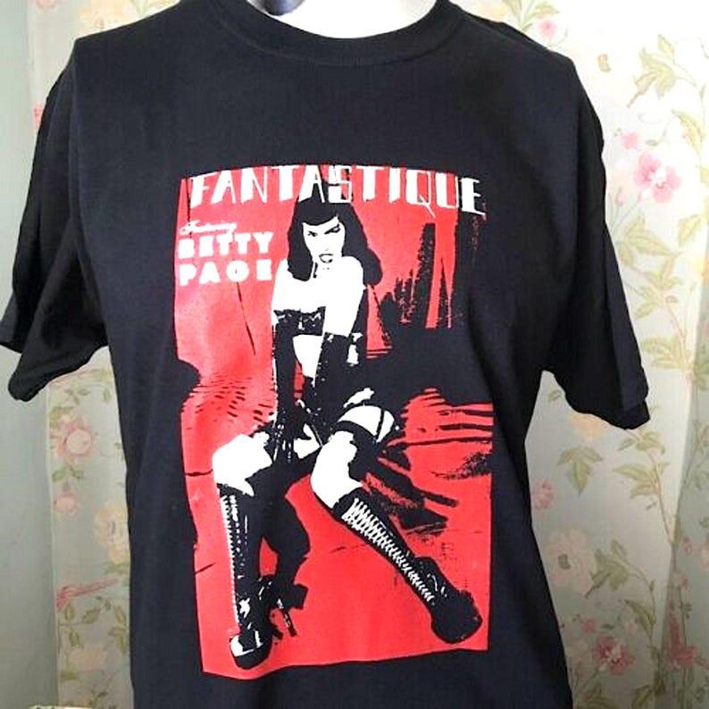Betty Page Fantastique black t shirt, Music rock punk Unisex Shirt S