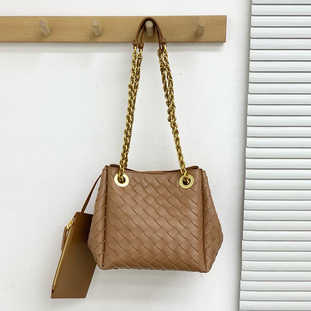 2026 Cross-border high-end metal chain woven parachute bag underarm shoulder crossbody large capacity retro bag women