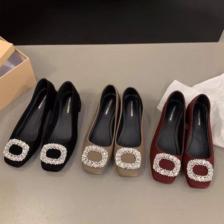 French Medium High Heel Black Square Head Rhinestone Single Shoes Women's Shoes 2025 New Autumn and Winter Red Wedding Shoes Evening Shoes