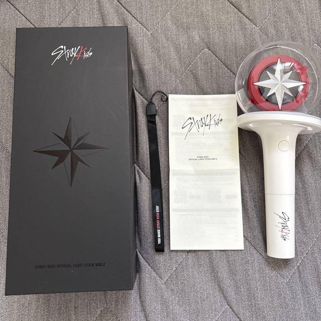 

[Б/У] Официальный лайтстик Stray Kids версии 2 в хорошем состоянии