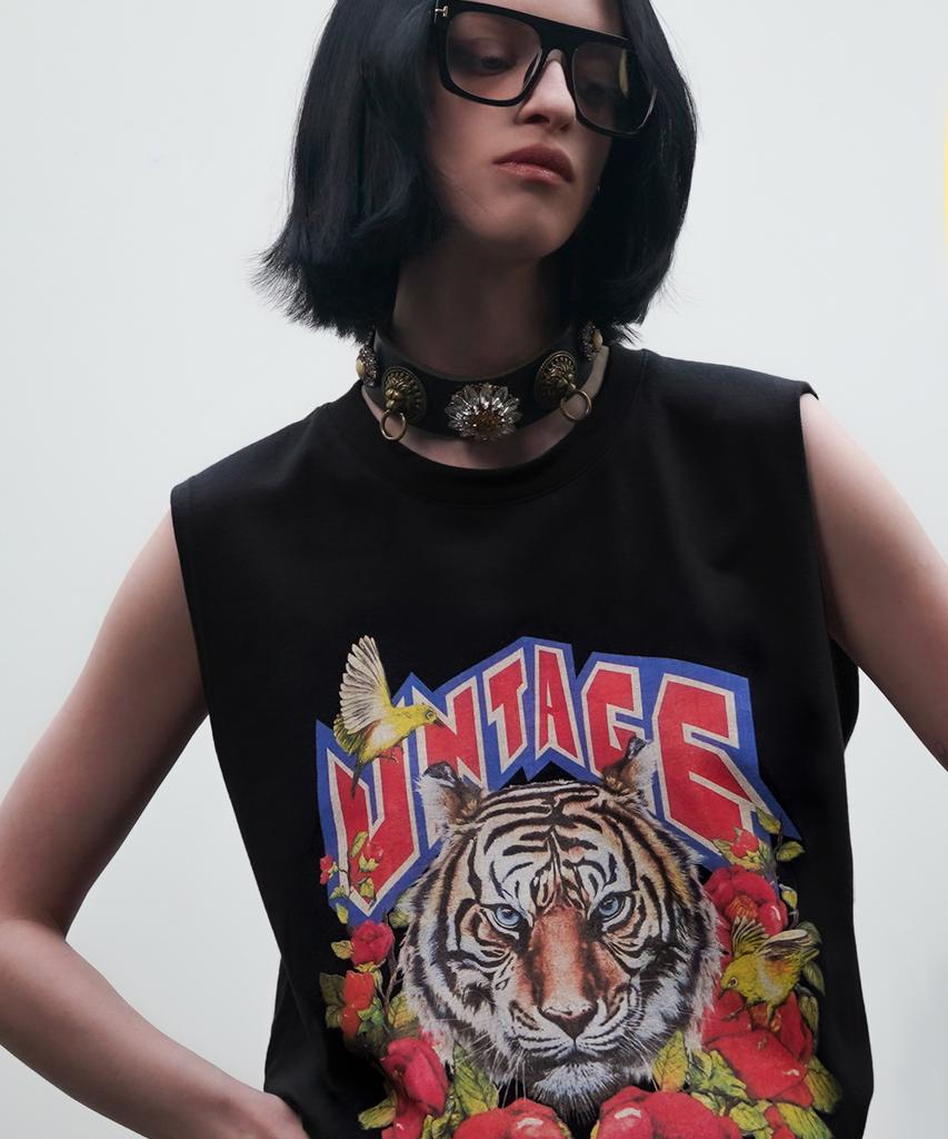 UNTAGE Tiger Print Sleeveless T-Shirt [Black(Unisex)]_Utt-St45