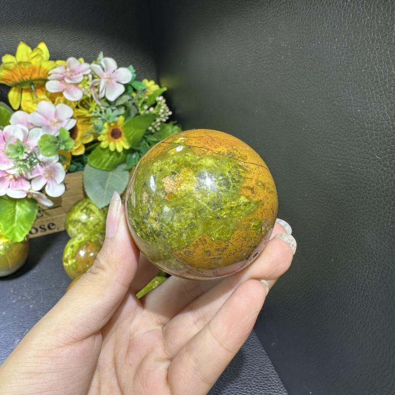 Natural Carving Gemstone Ball Crystal Crafts Energy Stone Sphere Green Opal Spheres Healing Gift for Meditation