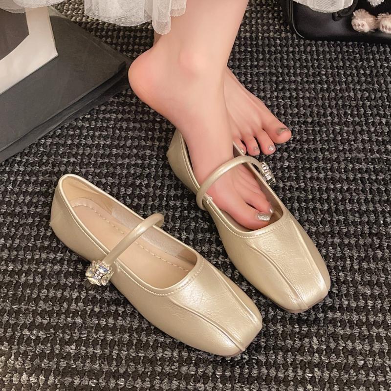 Fashion 2025 Summer Autumn New Designer Shoes for Women Solid Color PU Leather Shoes Ladies Fashion Casual Low Heel Flats Woman