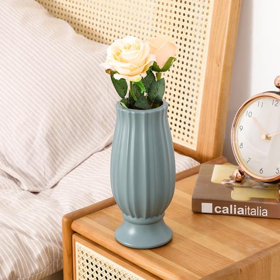 Durable Plastic Vase Exquisite Heavy Duty Wide Opening