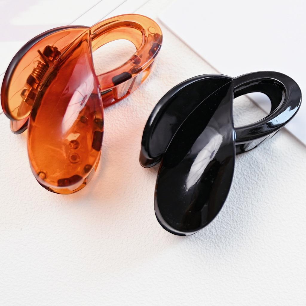 Plastic  Hair Claw Clip for Girls and Women Heart Shape Medium Size Hair Crabs Hair Accessories