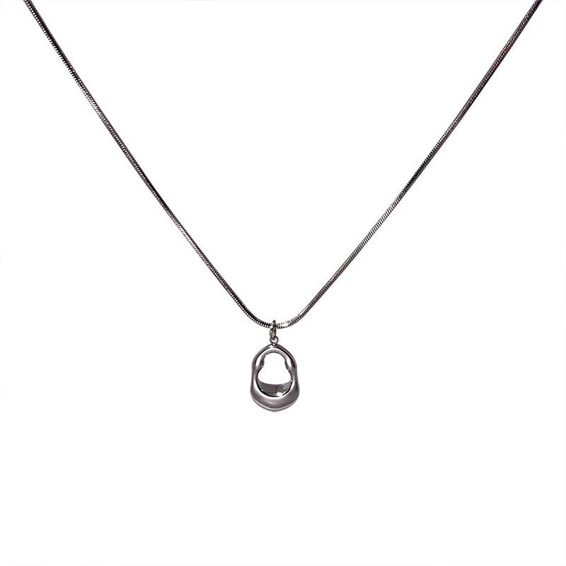 Silver Geometric Oval Pendant Necklace - Elegant High-End Design for Women