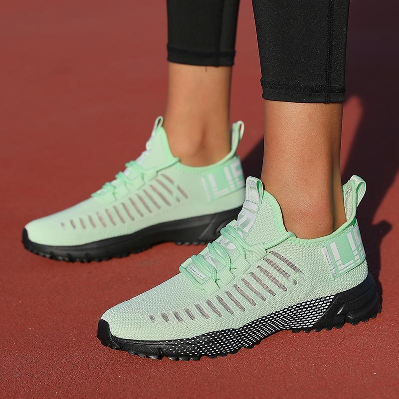 Women's Shoes Offer Charming Crocodile Leather Sports Shoes Men's Summer Casual Sports Shoes 2025 New White Shoes, New Styles