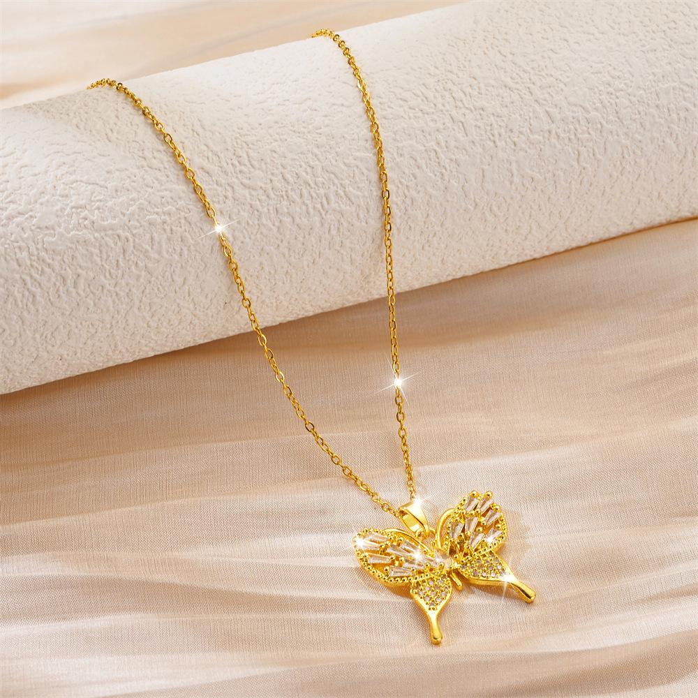 Simple Fashion Titanium Steel Women's Necklace - Non-fading, Luxurious, Versatile, Korean Style Clavicle Chain