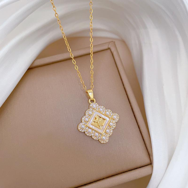 Pearl Cross Light Luxury Temperament Gorgeous Full Diamond Necklace Women'S Versatile Clavicle Chain Titanium Steel Chain