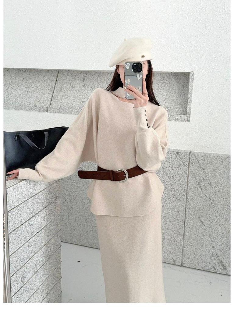 Versatile Casual Fashion Set: Autumn/Winter Slimming Knit Outfit for Date or Commute
