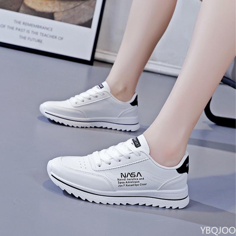Ladies Breathable White Shoes Outdoor Non Slip Board Shoes Trendy Comfort Running Shoes Women's Lightweight Lace Up Flats Mujer