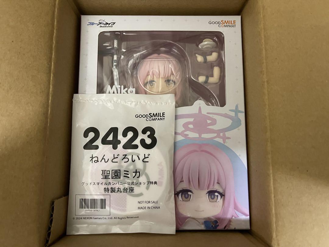 

[USED] GOOD SMILE COMPANY Nendoroid Misono Mika with bonus
