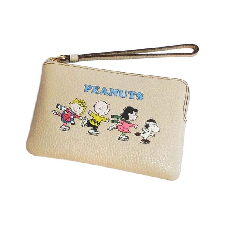 New COACH Peanuts Snoopy Collaboration Wristlet Pebbled Leather Wrist Bags Clutches Small Size Women's Ivory White CF213-IMOQY