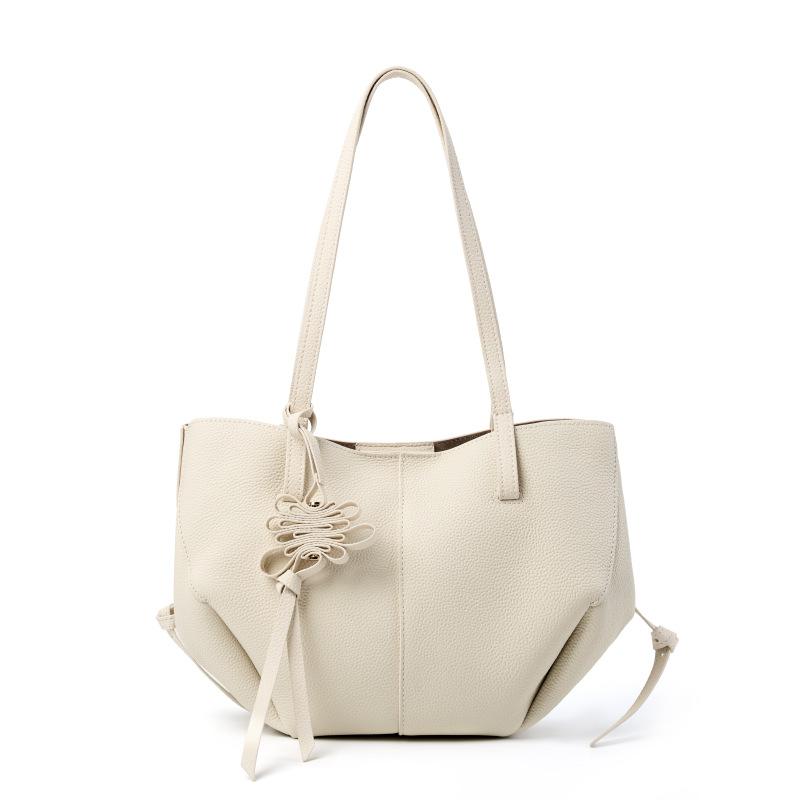 

Cross Shoulder Women s Handbag, New Genuine Leather Shoulder Bag, Armpit Commuting High-end Feeling, Large Capacity Women s Leather Tote Bag белый