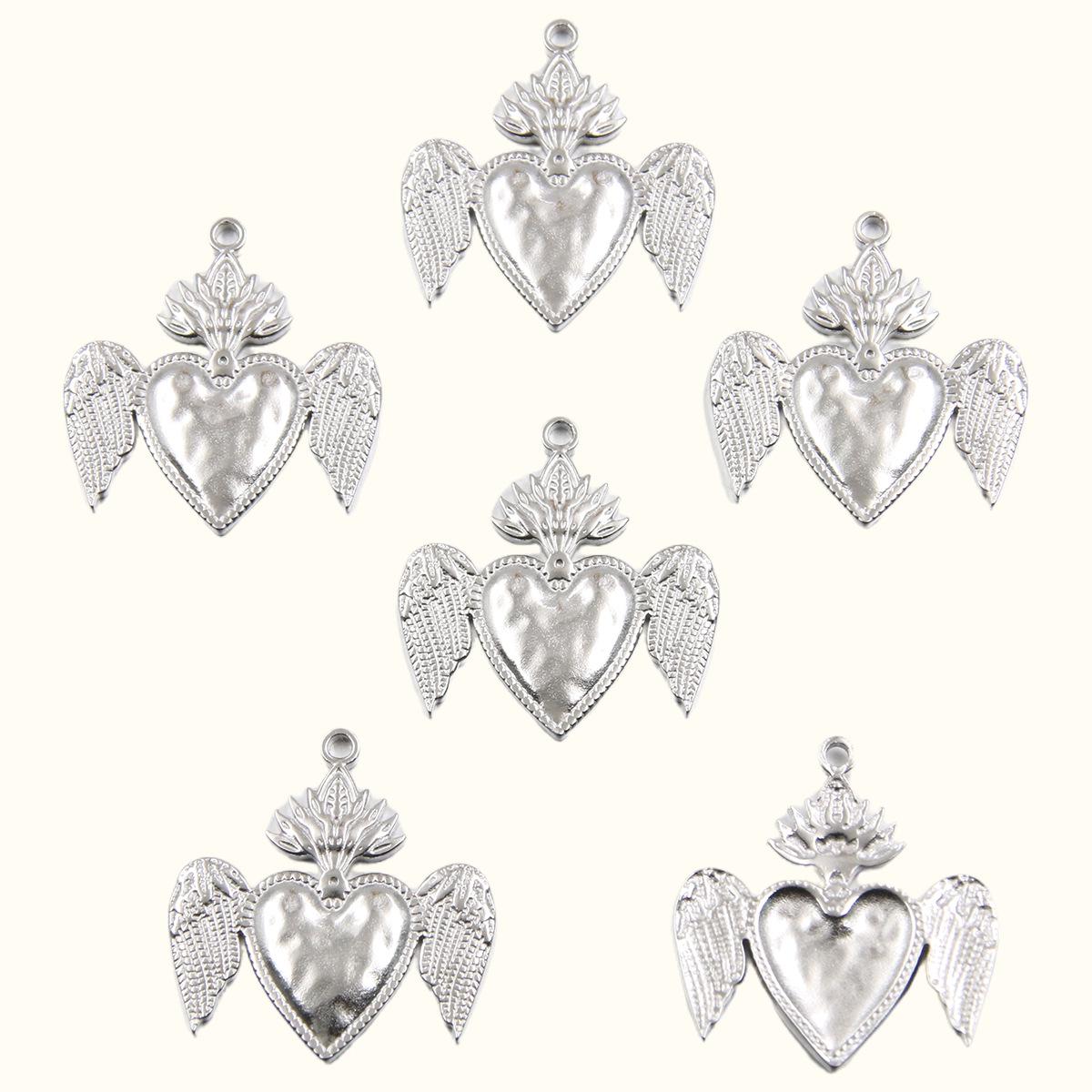 10 Styles Gothic Heart Stainless Steel Halloween Pendants