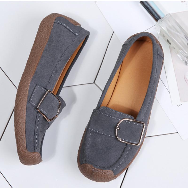 Cow Suede Flat Shoes Women Slip-on Casual Shoes Soft Soled Flats Comfortable Walking Driving Shoes Elegant Ladies Shoes