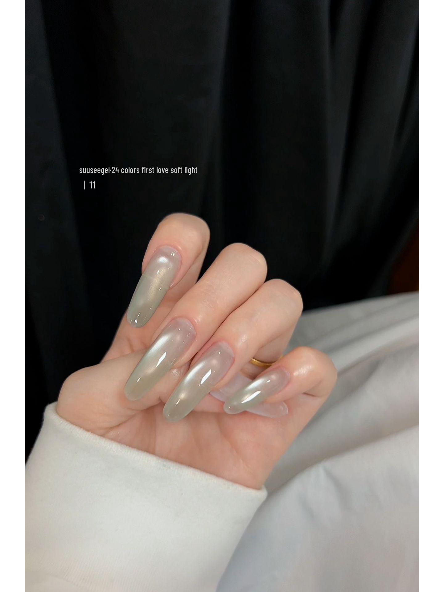 

Boshuo 24-цветный гель-лак для кошачьего глаза с мягким светом First Love - Новинка для салонов красоты 2025 года.